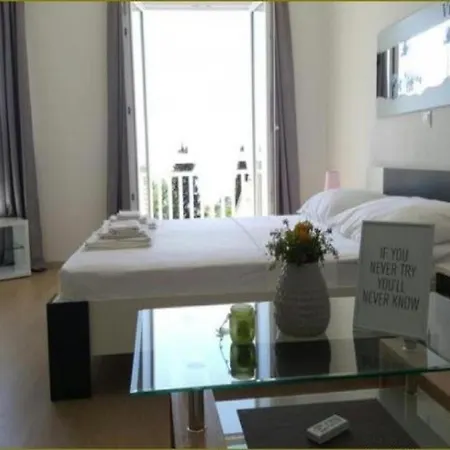 Silvana - Studio With Balcony And Side Sea View *